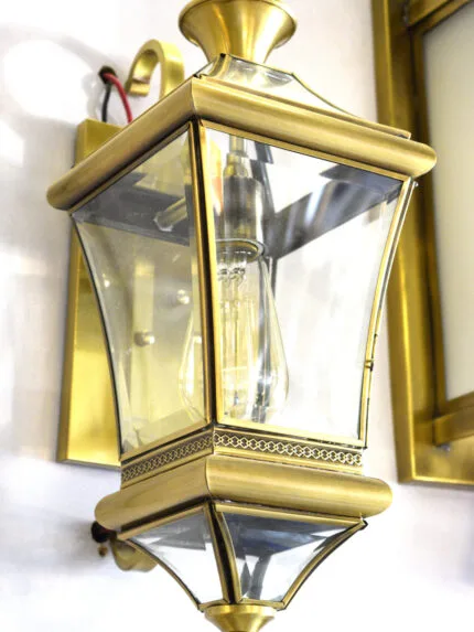 Norma 1- Brass Wall Lamp