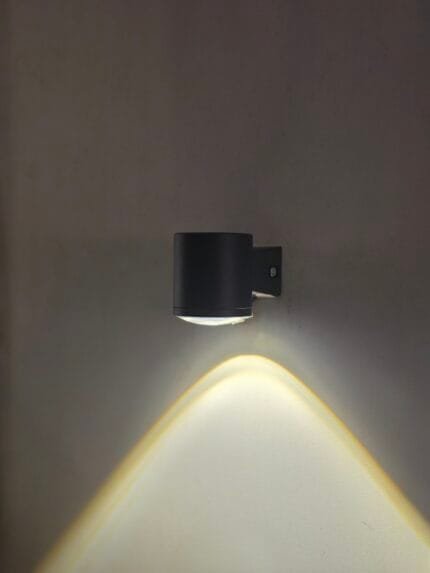 Neolux - Outdoor Wide Lens Single Way Black